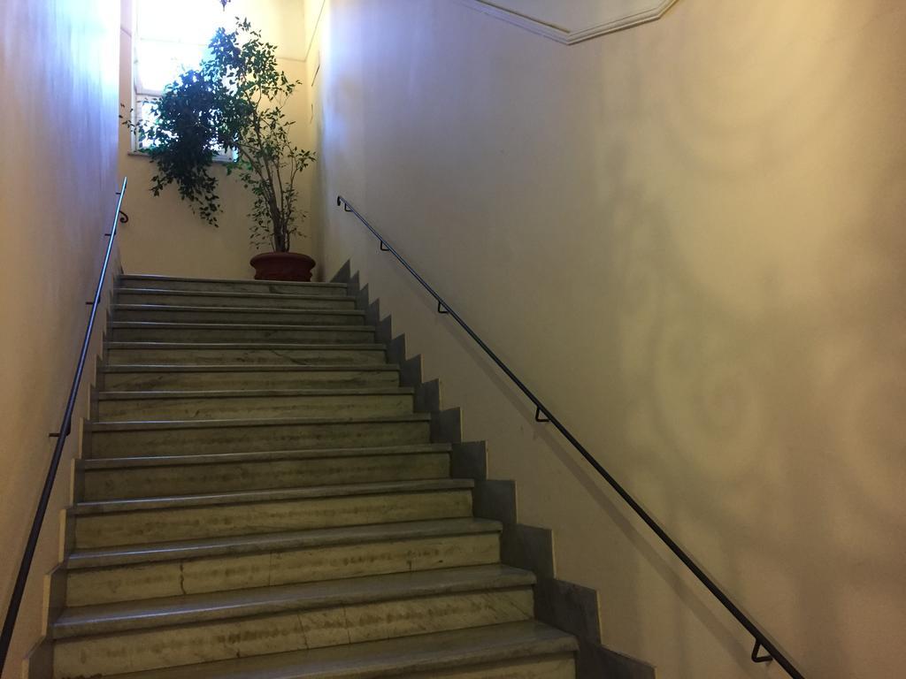 Domus Capilupi Acomodação com café da manhã Roma Exterior foto