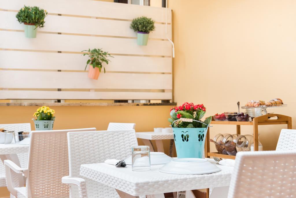 Domus Capilupi Acomodação com café da manhã Roma Exterior foto